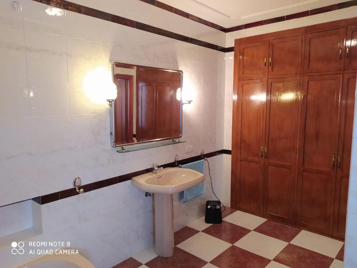 La Casa Del Montero Leilighet El Pedroso Eksteriør bilde